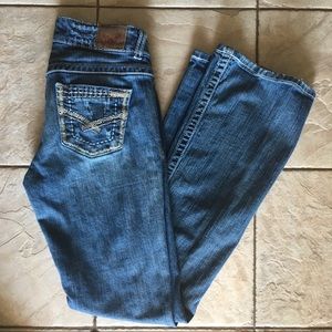 Buckle BKE Culture Fit Size 27 Distressed Jeans